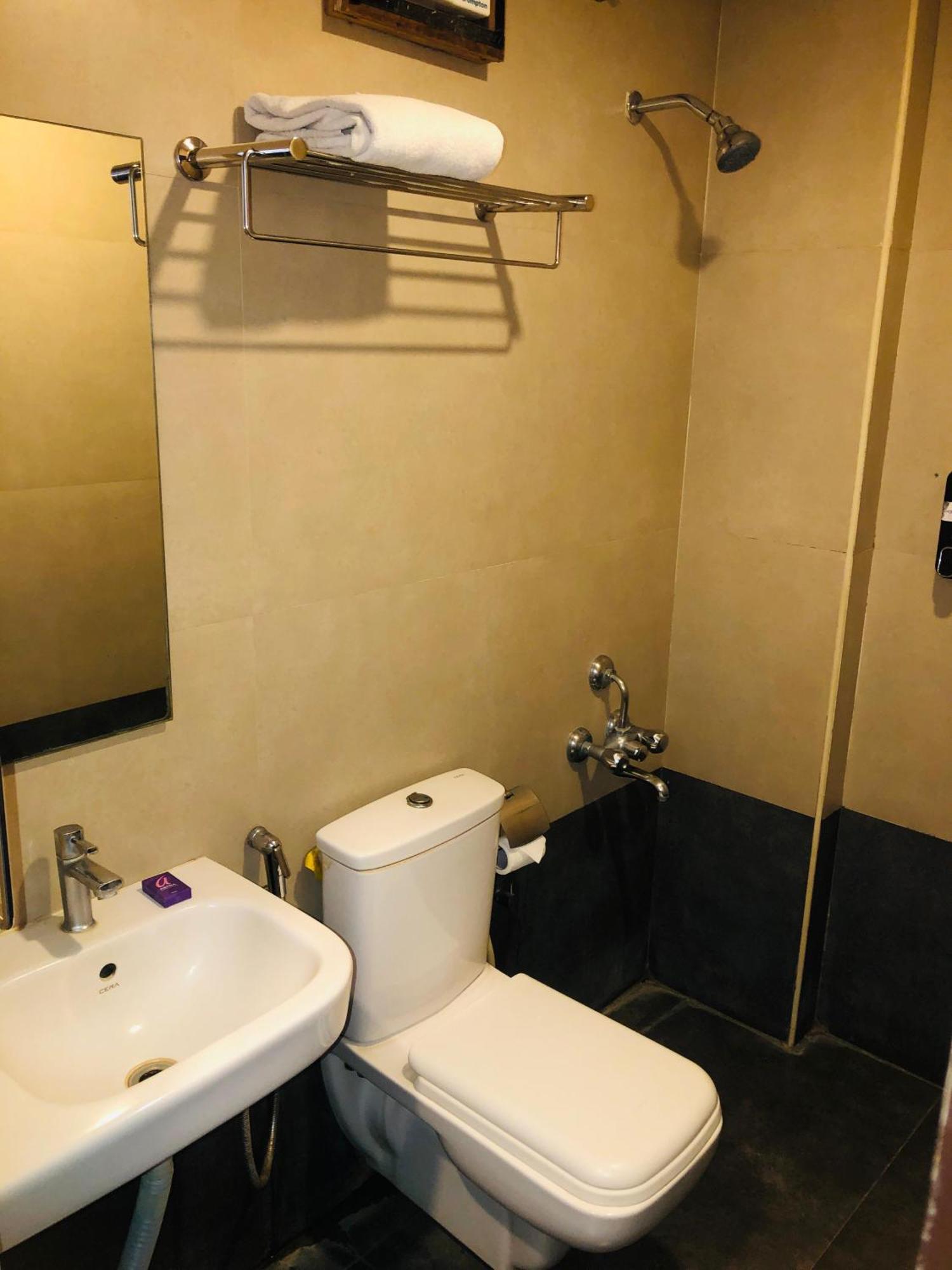 Astra Hotels & Suites - Hsr Layout Sector 1, Near Ecospace Bellandur Μπανγκαλόρ Εξωτερικό φωτογραφία